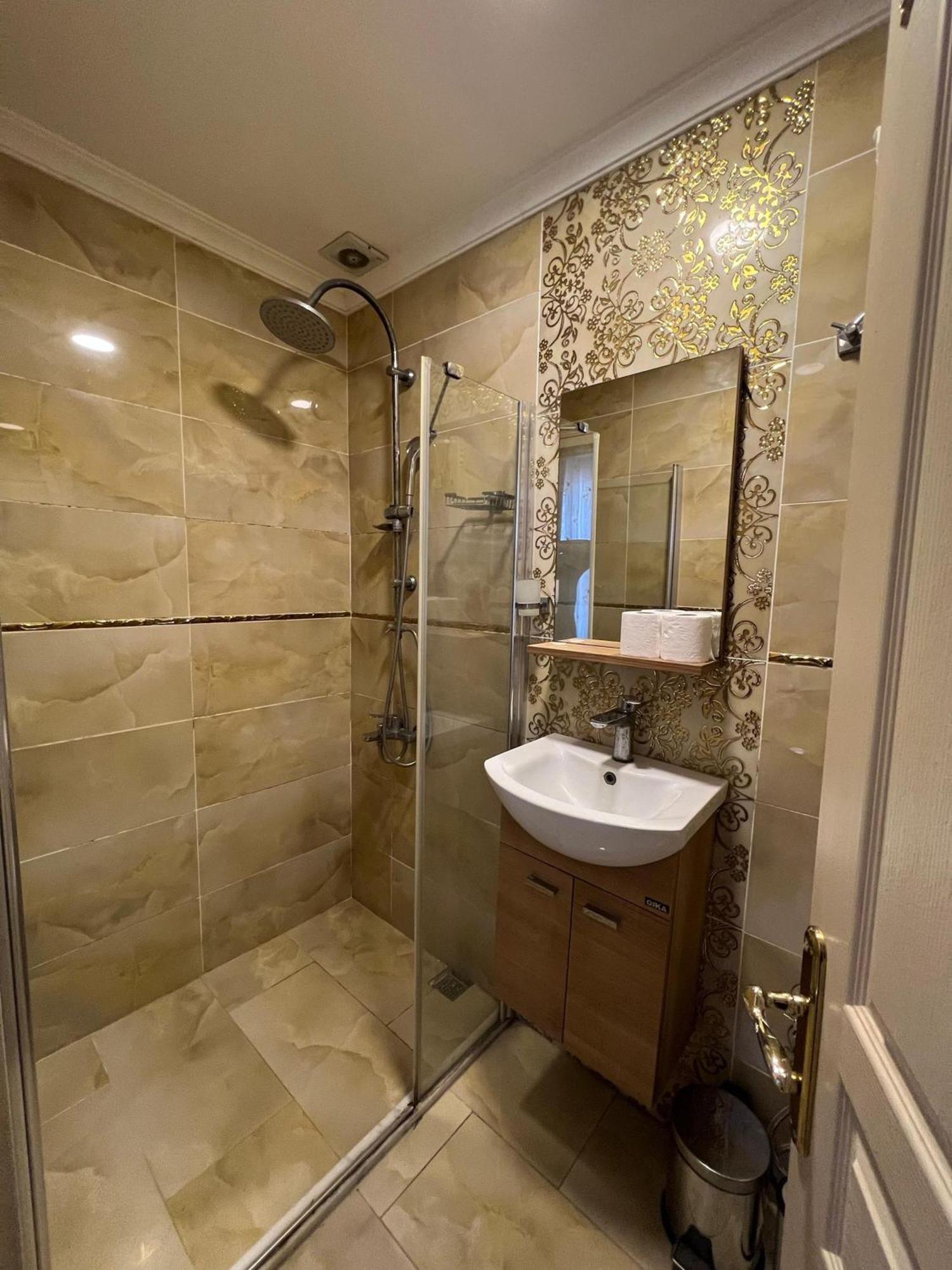 Mihri Hatun Suit Otel Istanboel Buitenkant foto
